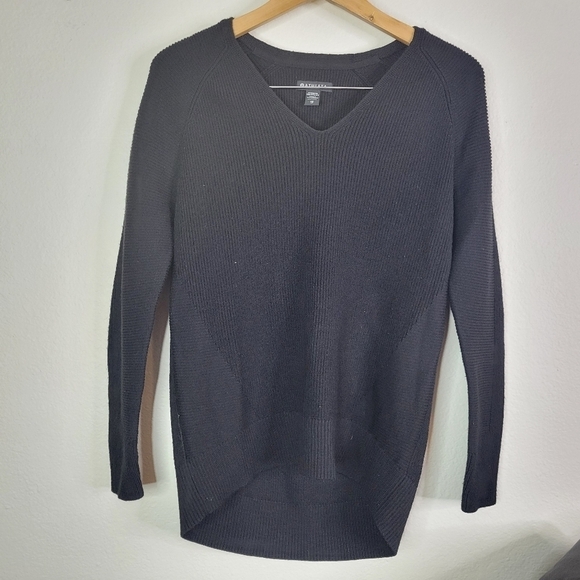 Athleta merino wool blend Vneck sweater - Picture 1 of 7
